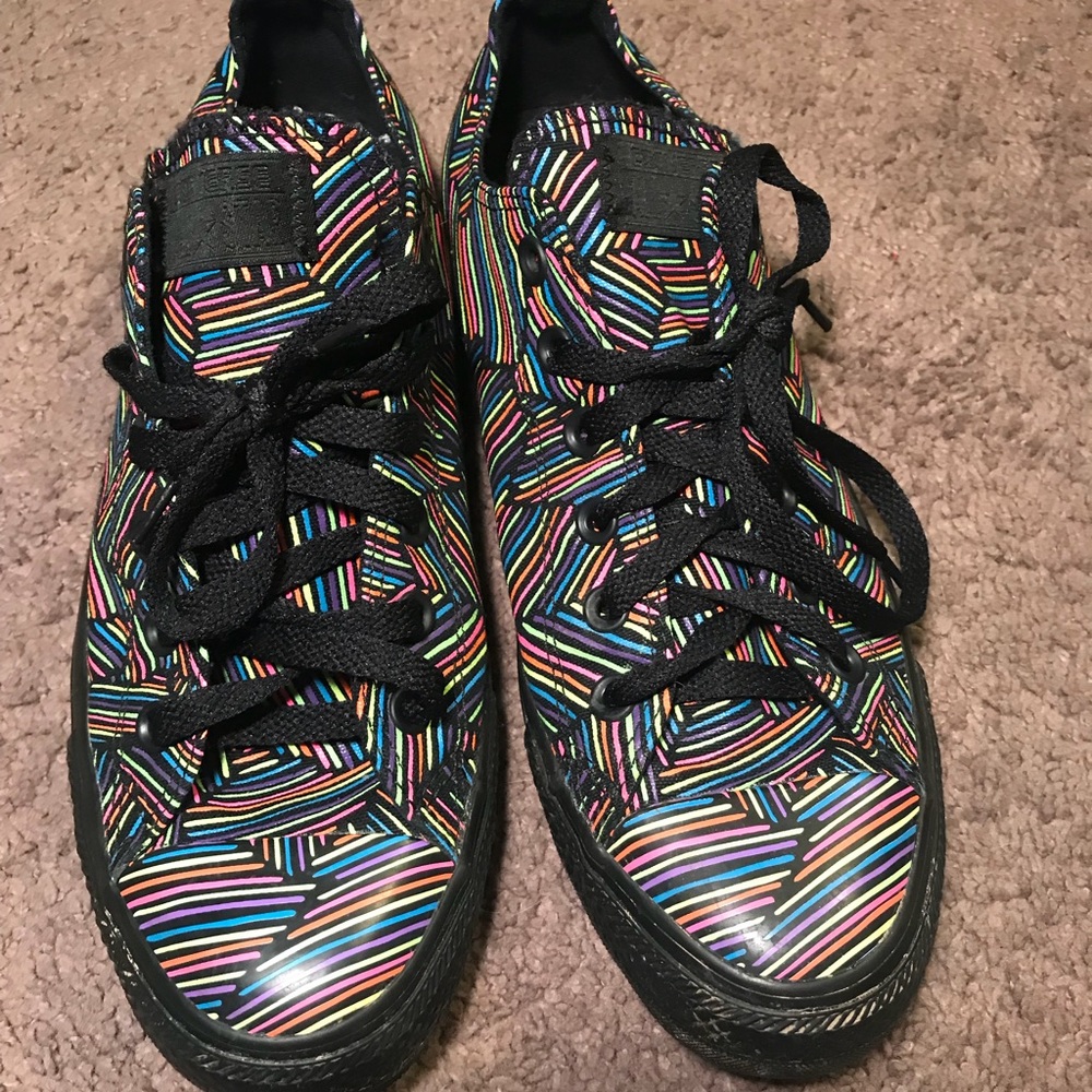 CONVERSE LIKE NEW
